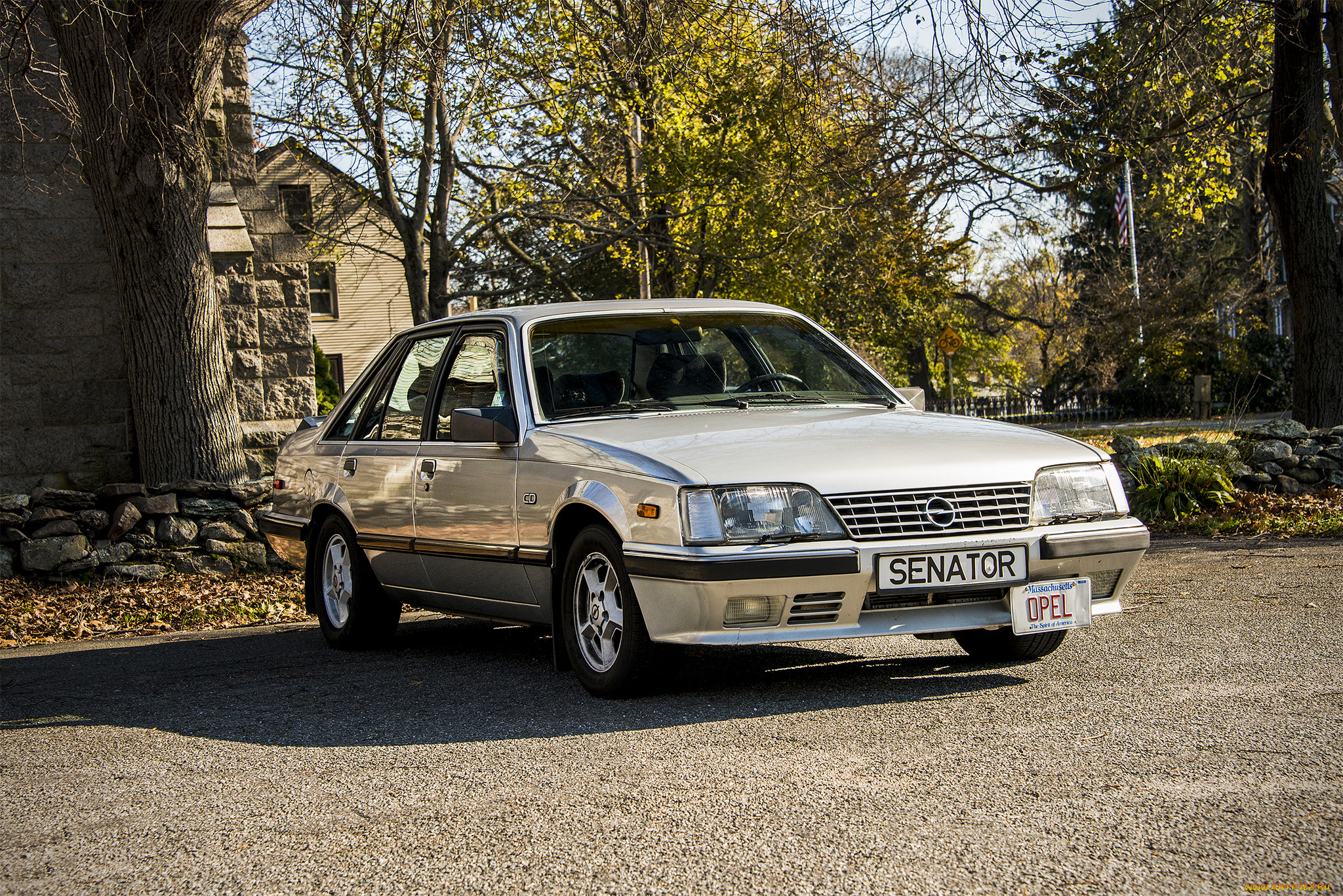 Обои Opel Senator 3.0E, 1984 Автомобили Opel, обои для рабочего стола,  фотографии opel senator 3, 0e, 1984, автомобили, opel, автопробег,  выставка, автошоу Обои для рабочего стола, скачать обои картинки заставки  на рабочий стол.